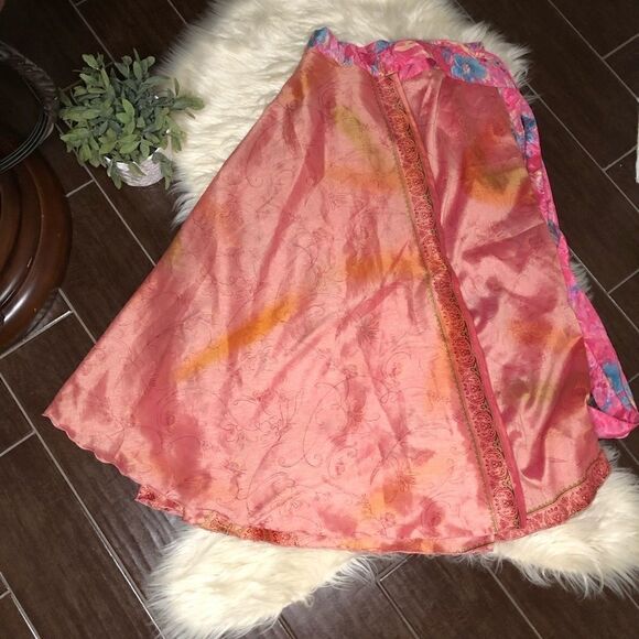 Darn Good Yarn wrap skirt one size - Picture 3 of 6